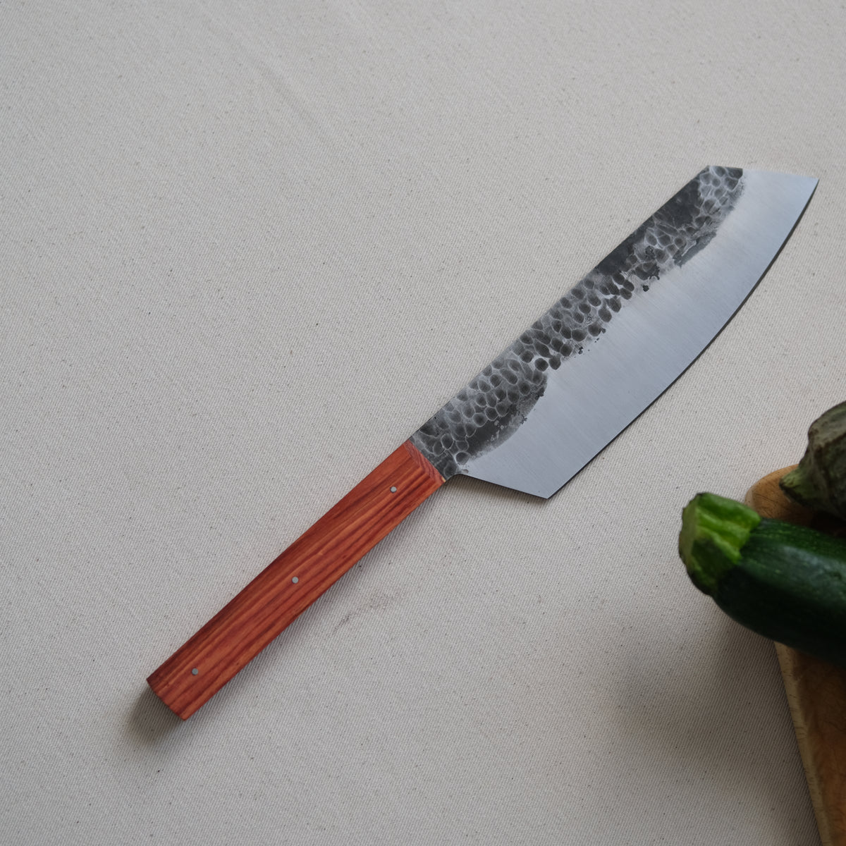 YOLISA • COUTEAU DE CHEF BOIS DE ROSE