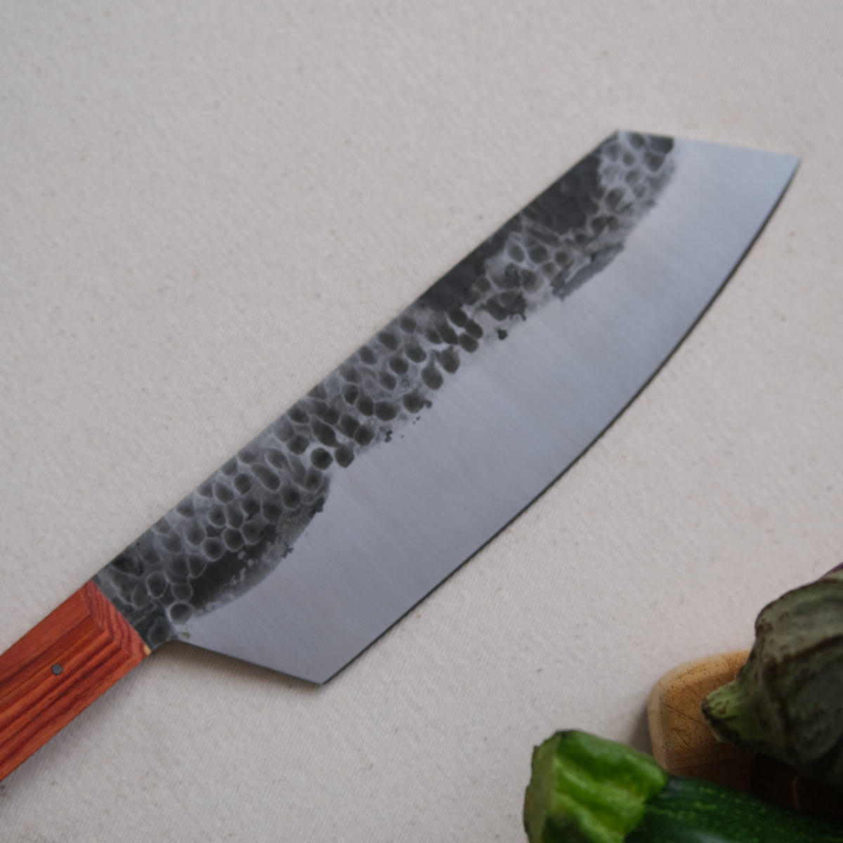 YOLISA • COUTEAU DE CHEF BOIS DE ROSE