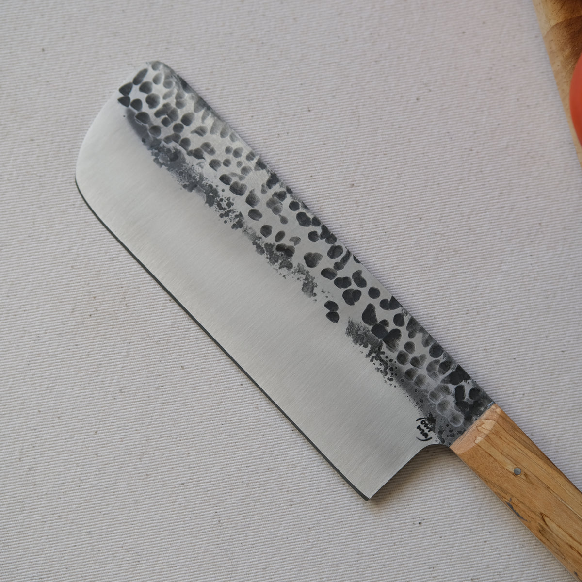 YACHE • COUTEAU DE CUISINE HÊTRE ÉCHAUFFÉ