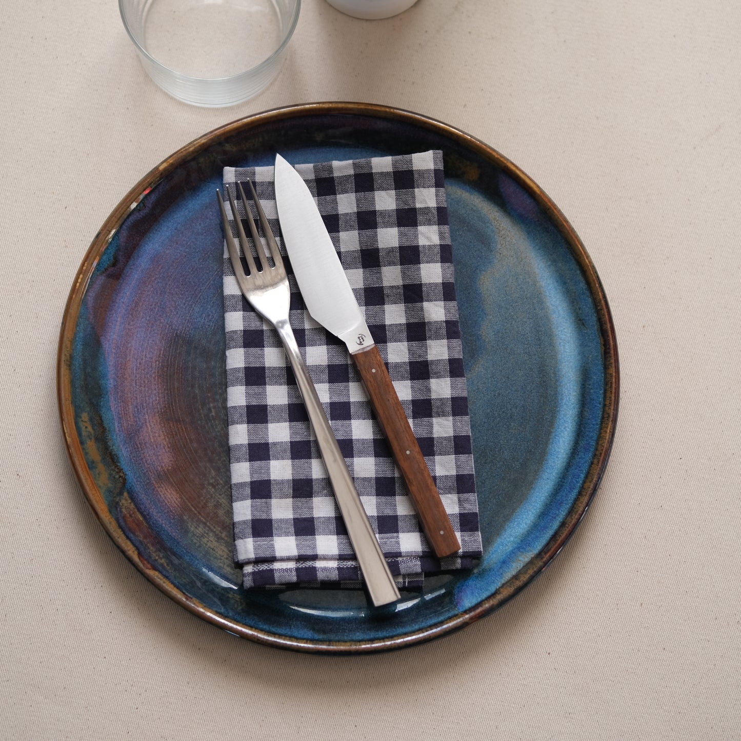 SIKSA • COUTEAU DE TABLE NOYER