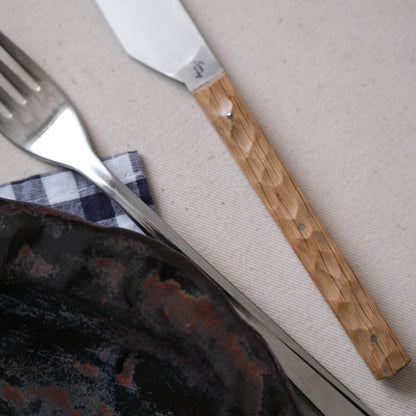 SIKSA • COUTEAU DE TABLE CHÊNE TEXTURÉ