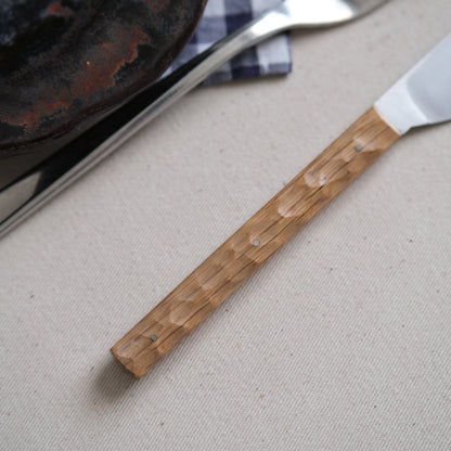 SIKSA • COUTEAU DE TABLE CHÊNE TEXTURÉ