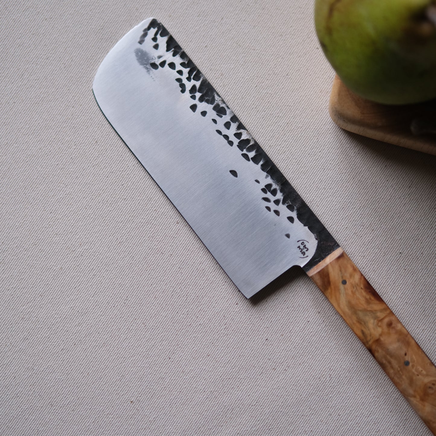 YACHE • COUTEAU DE CUISINE MARRONNIER ÉCHAUFFÉ