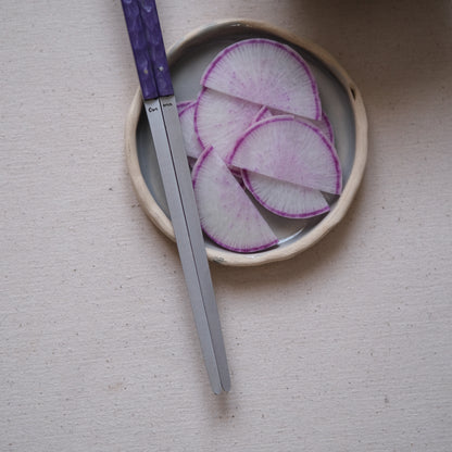 ONNI • BAGUETTES VIOLETTES TEXTURÉES