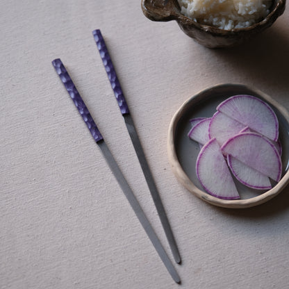 ONNI • BAGUETTES VIOLETTES TEXTURÉES