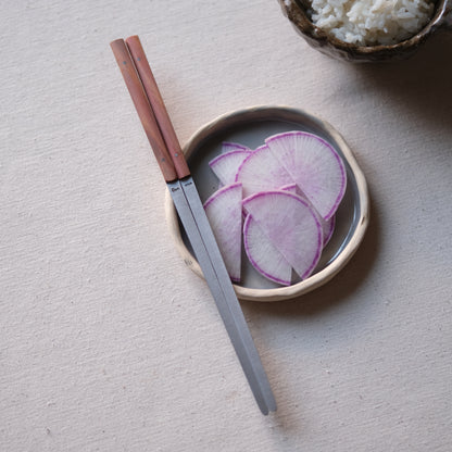 ONNI • BAGUETTES GENÉVRIER