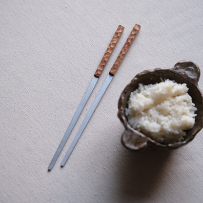 ONNI • BAGUETTES POIRIER TEXTURÉ