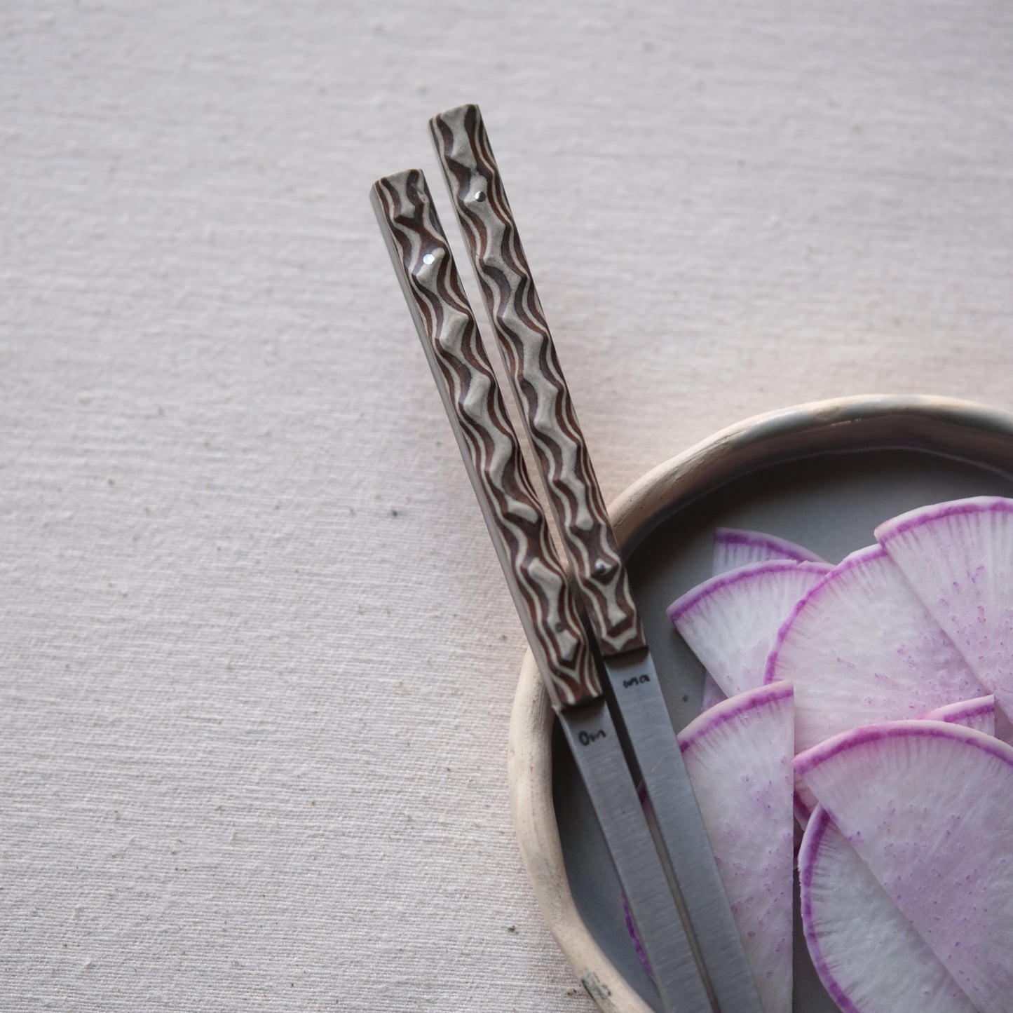 ONNI • BAGUETTES MARBRÉES BEIGE MARRON