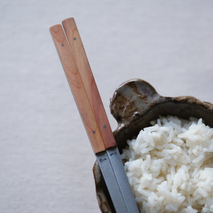 ONNI • BAGUETTES GENÉVRIER