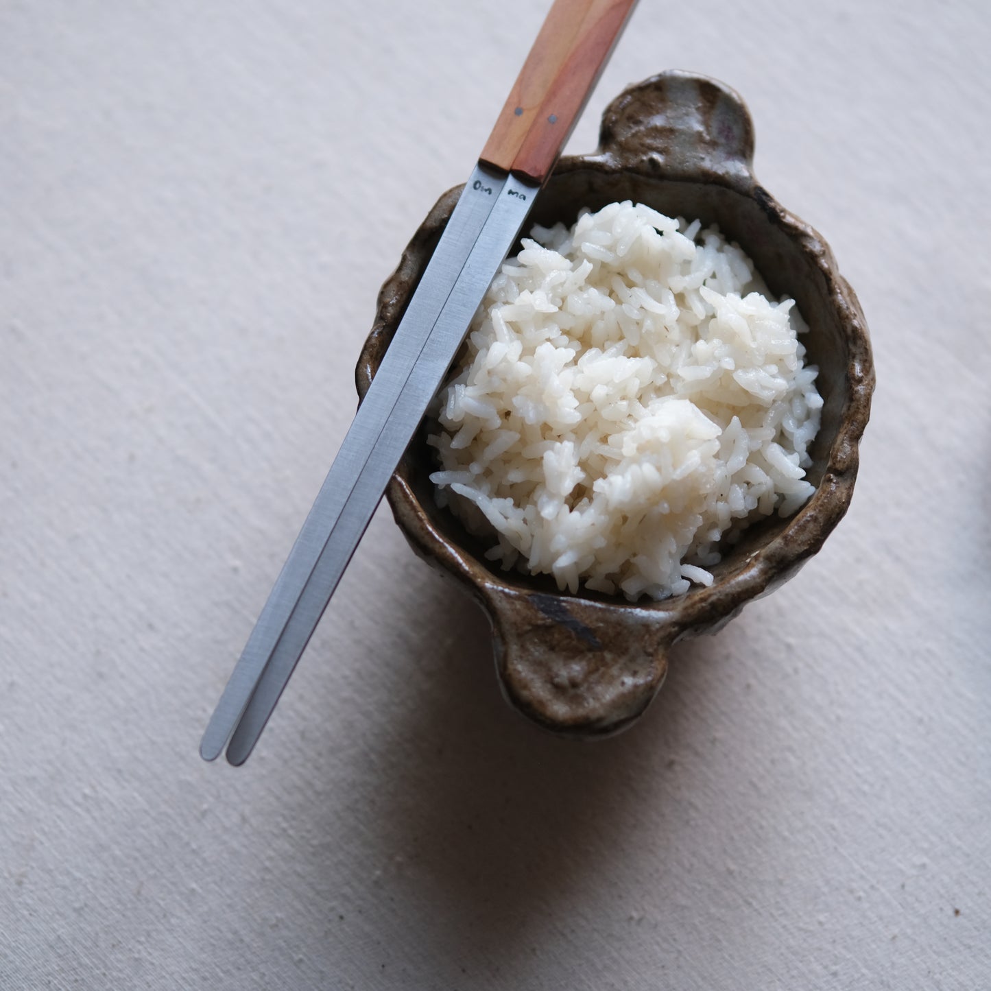 ONNI • BAGUETTES GENÉVRIER