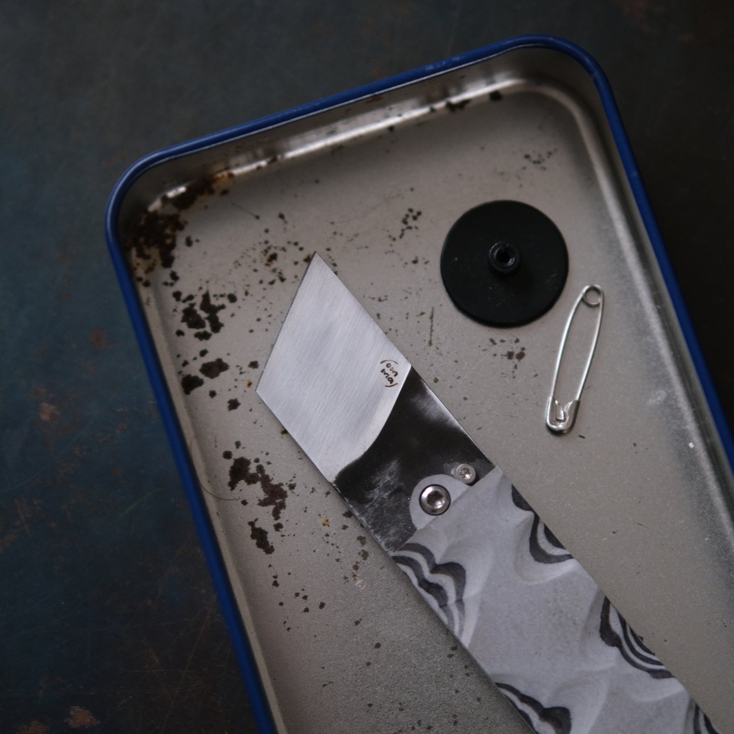 SUNBAE • CUTTER PLIANT ANTHRACITE & MARRON