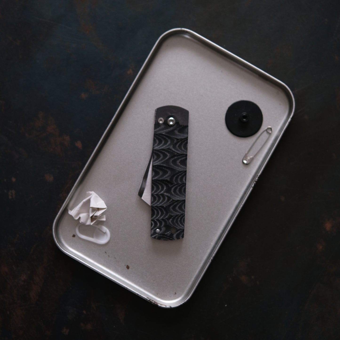 CHINGU • COUTEAU DE POCHE NOIR