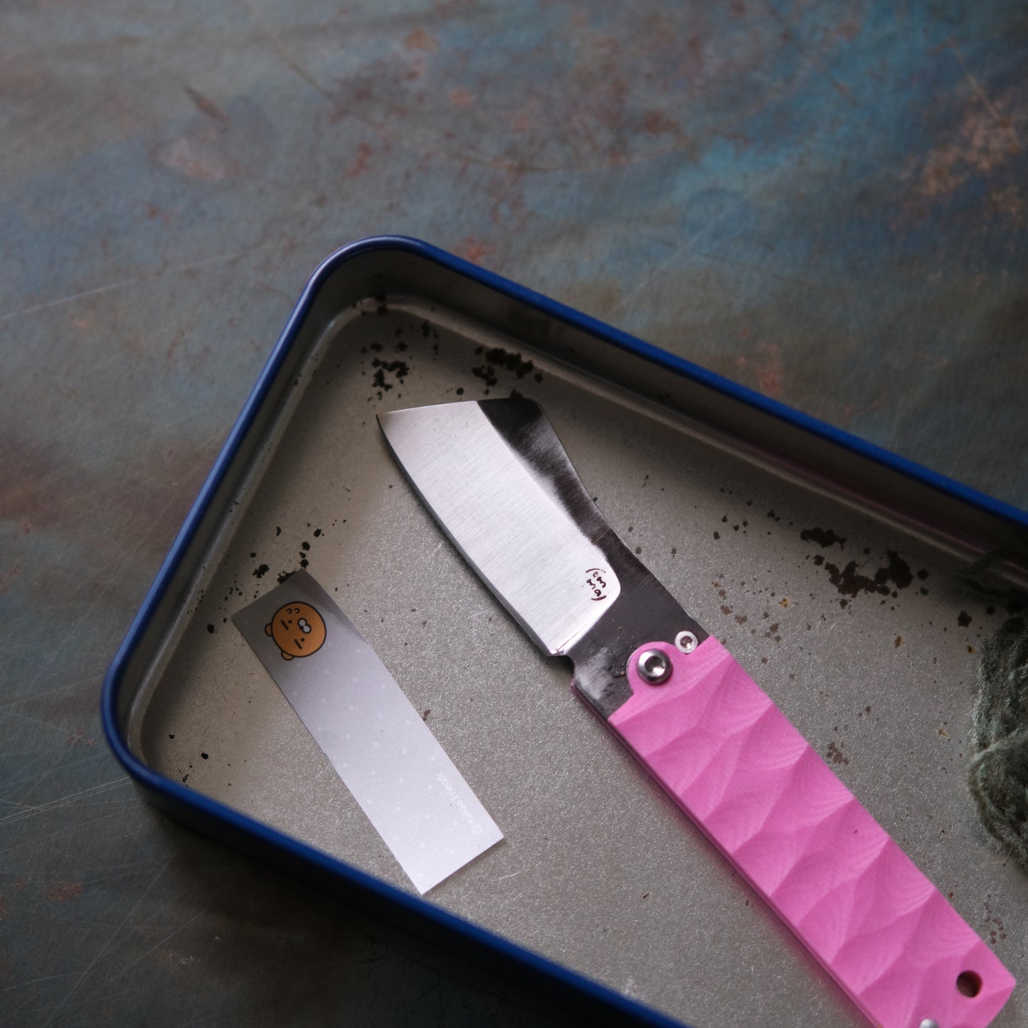 CHINGU • COUTEAU DE POCHE ROSE