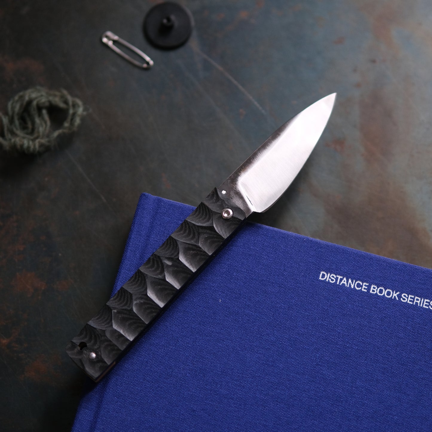 YOBO • COUTEAU PLIANT NOIR