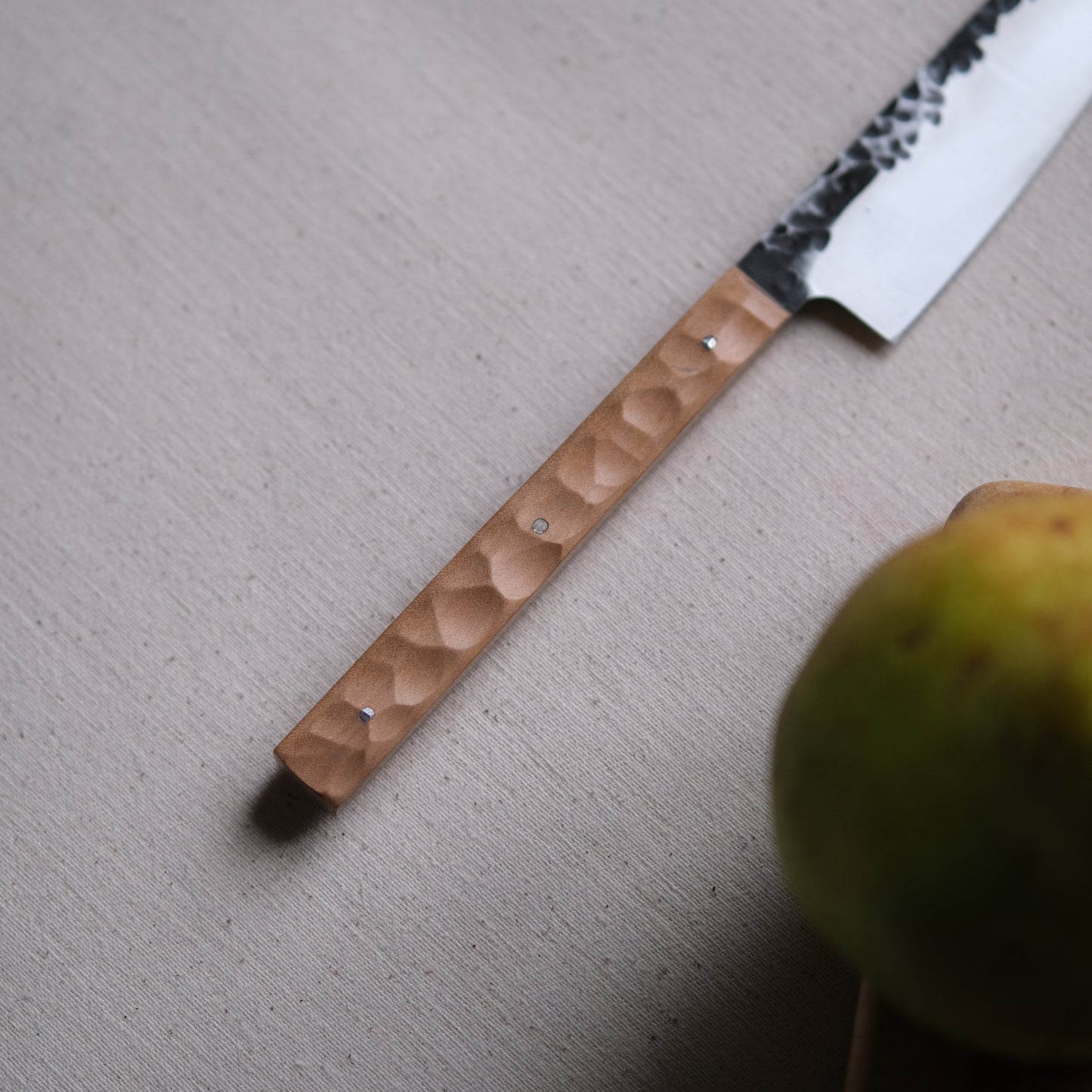 NALMADA MINI • COUTEAU D'OFFICE POIRIER TEXTURÉ