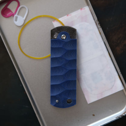 SUNBAE • CUTTER PLIANT BLEU