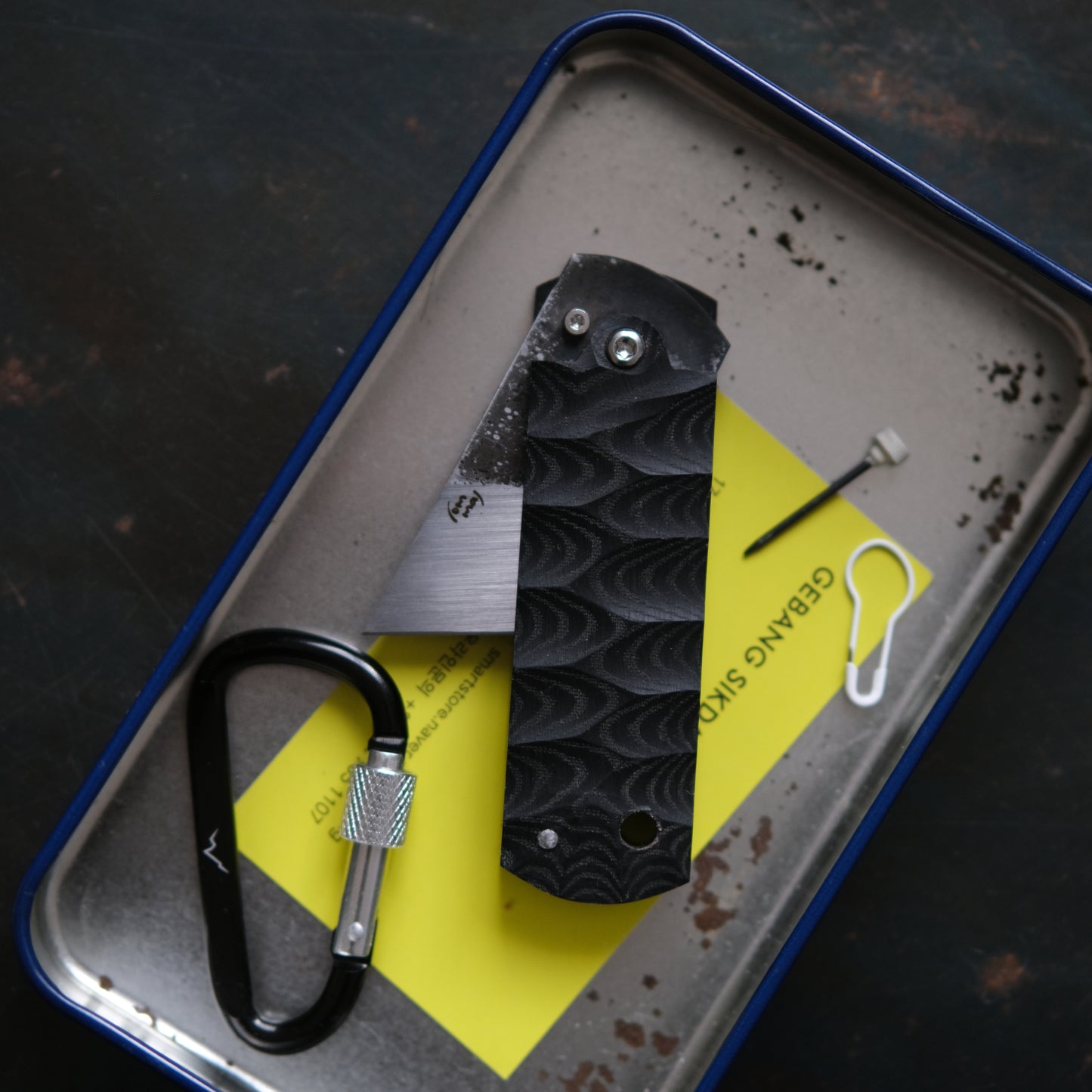 SUNBAE • CUTTER PLIANT NOIR [PRÉ-COMMANDE]