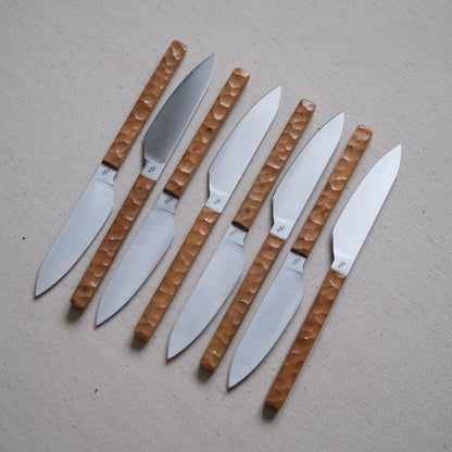 SIKSA • COUTEAU DE TABLE POIRIER TEXTURÉ [PRÉ COMMANDE]