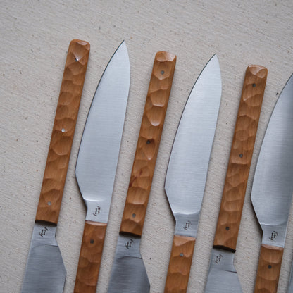 SIKSA • COUTEAU DE TABLE POIRIER TEXTURÉ [PRÉ COMMANDE]