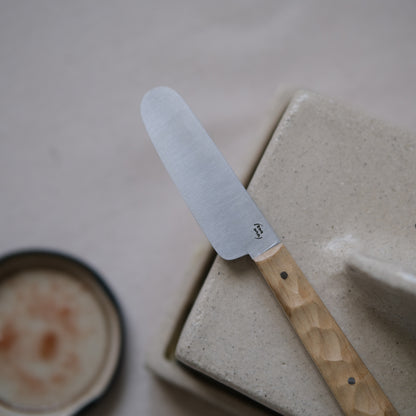 BOTO • COUTEAU À BEURRE HÊTRE TEXTURÉ